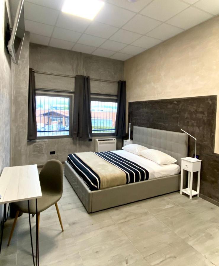Hotel Tech Brembate Zewnętrze zdjęcie