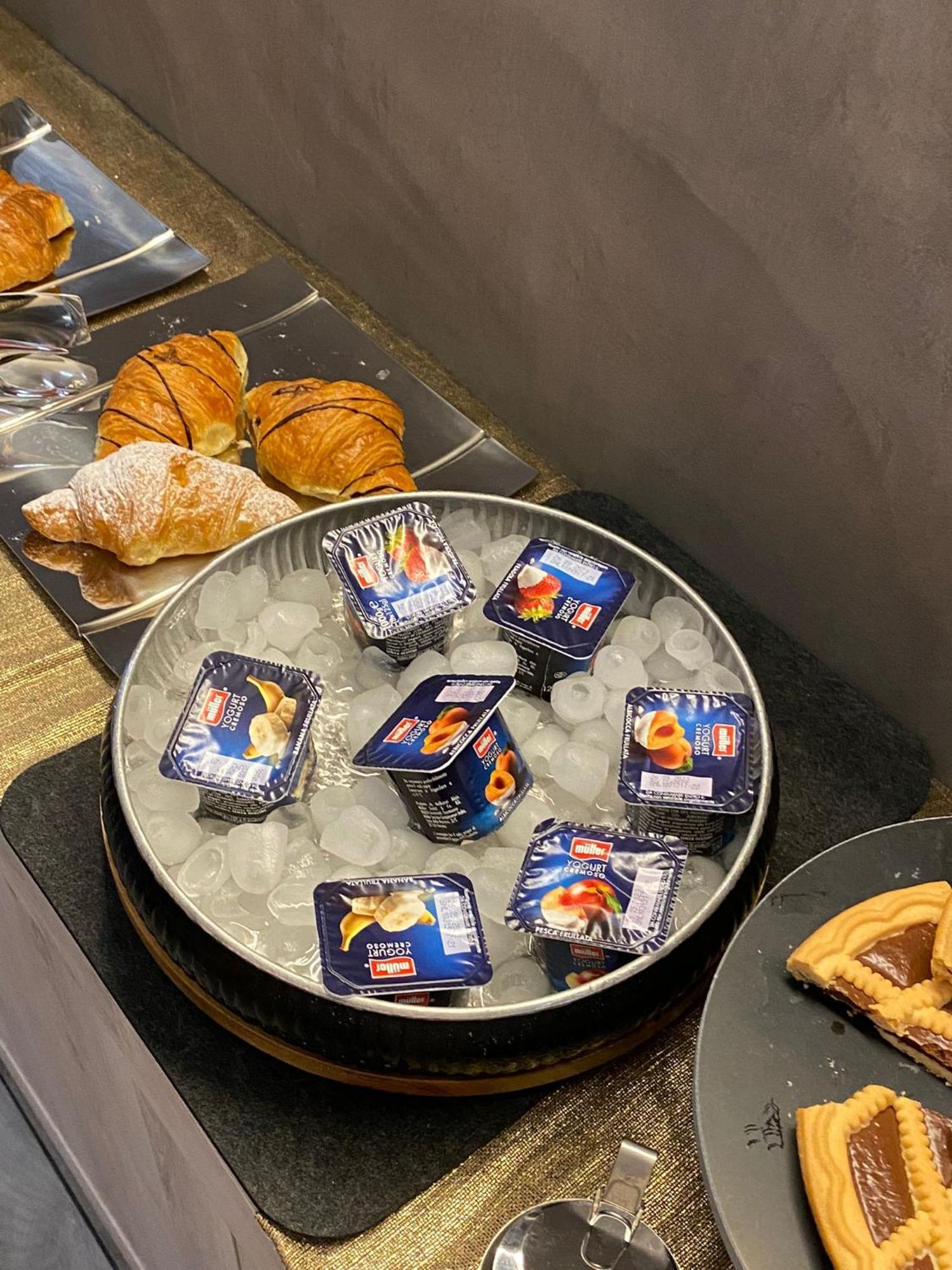 Hotel Tech Brembate Zewnętrze zdjęcie