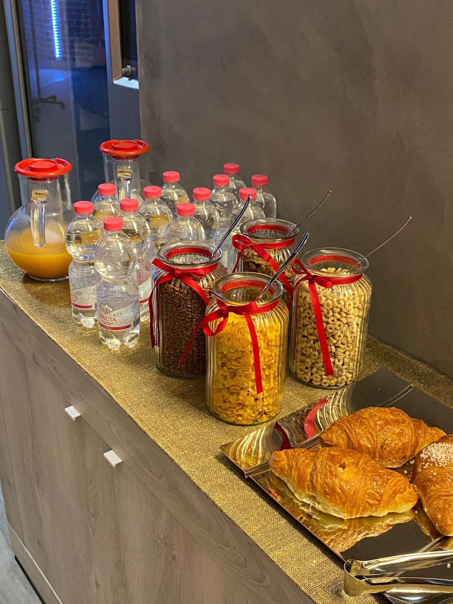 Hotel Tech Brembate Zewnętrze zdjęcie