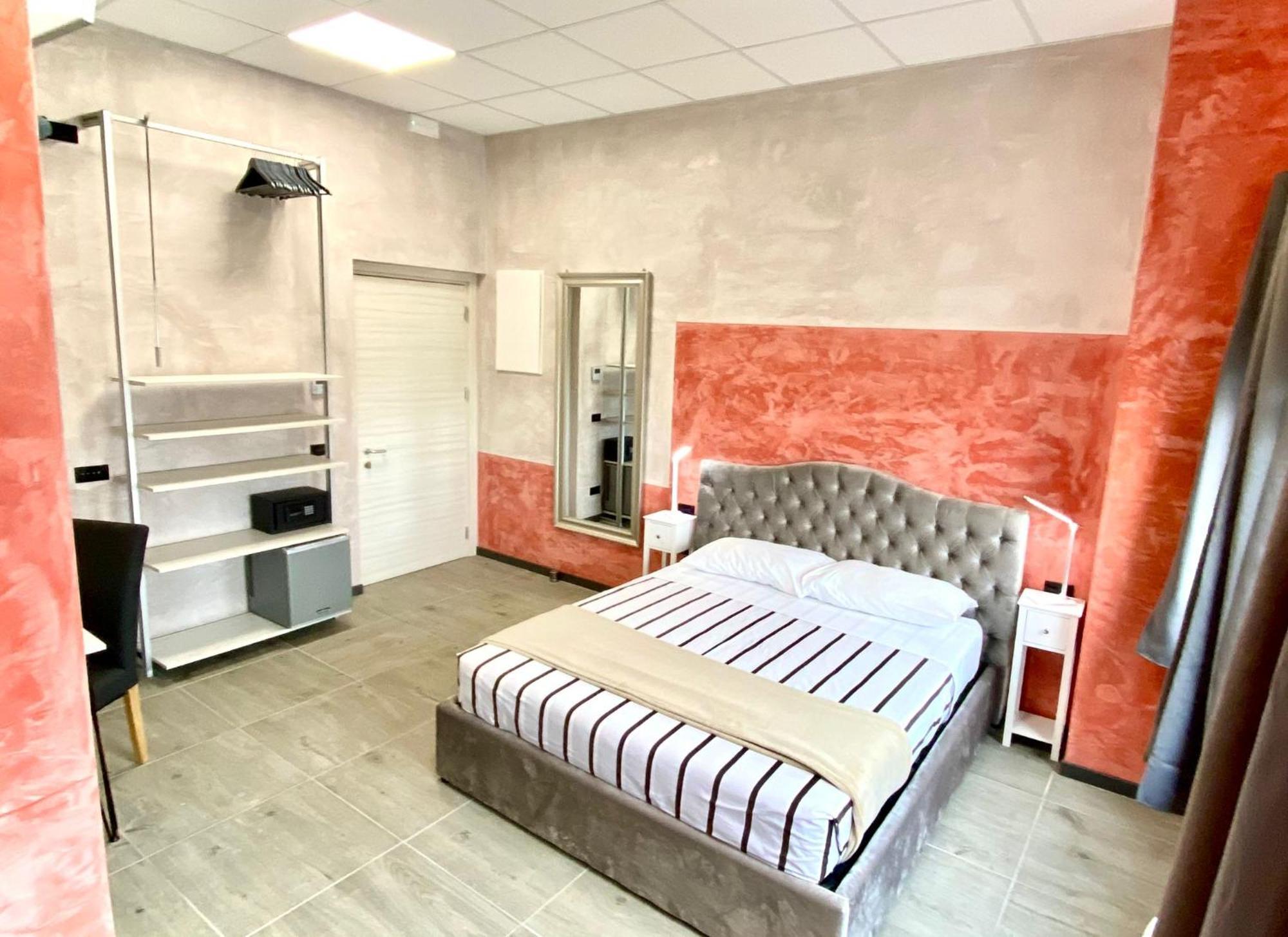 Hotel Tech Brembate Zewnętrze zdjęcie