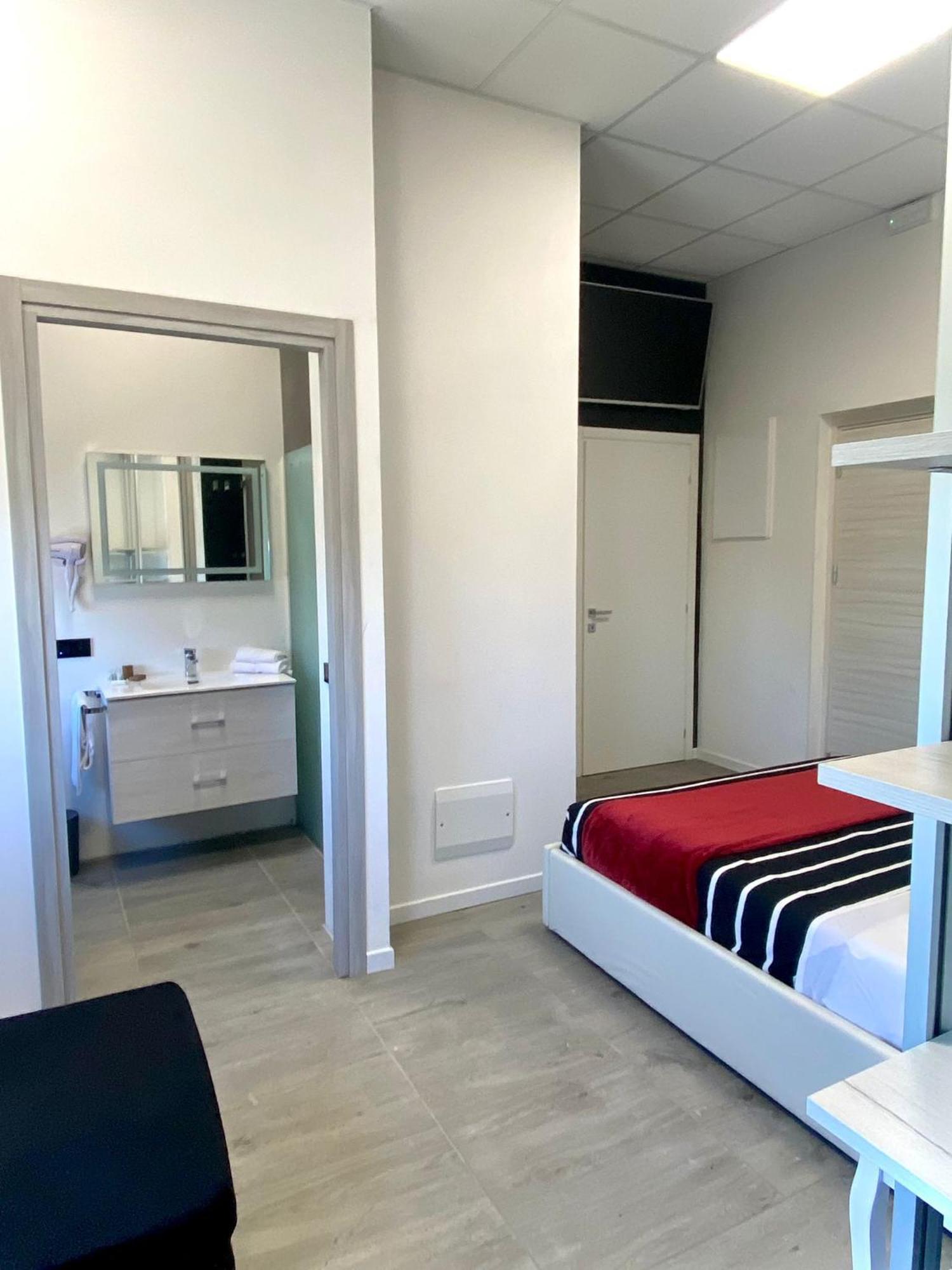 Hotel Tech Brembate Zewnętrze zdjęcie