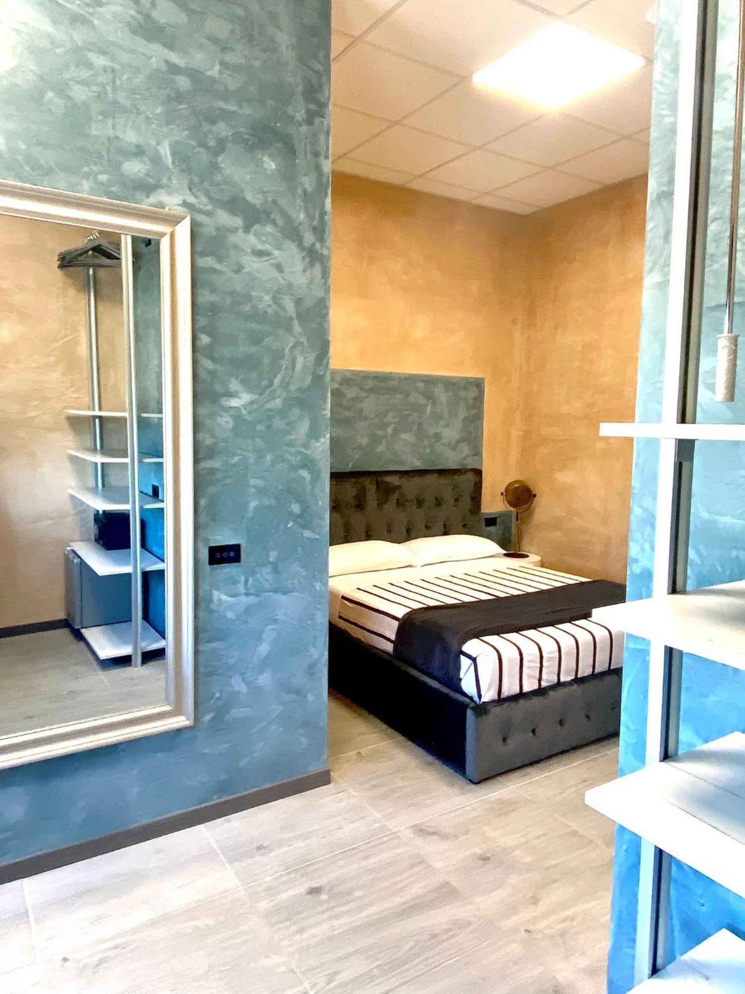 Hotel Tech Brembate Zewnętrze zdjęcie